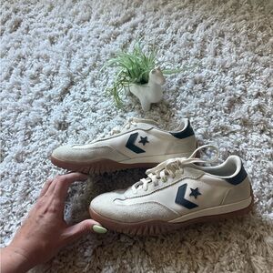 Converse Converse Run Star Trainer shoe Cream and Black Casual Sneakers